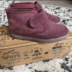 Little Kids Cienta Ankle Boots - Burgundy Suede - Size 26 EU - Brand New In Box!